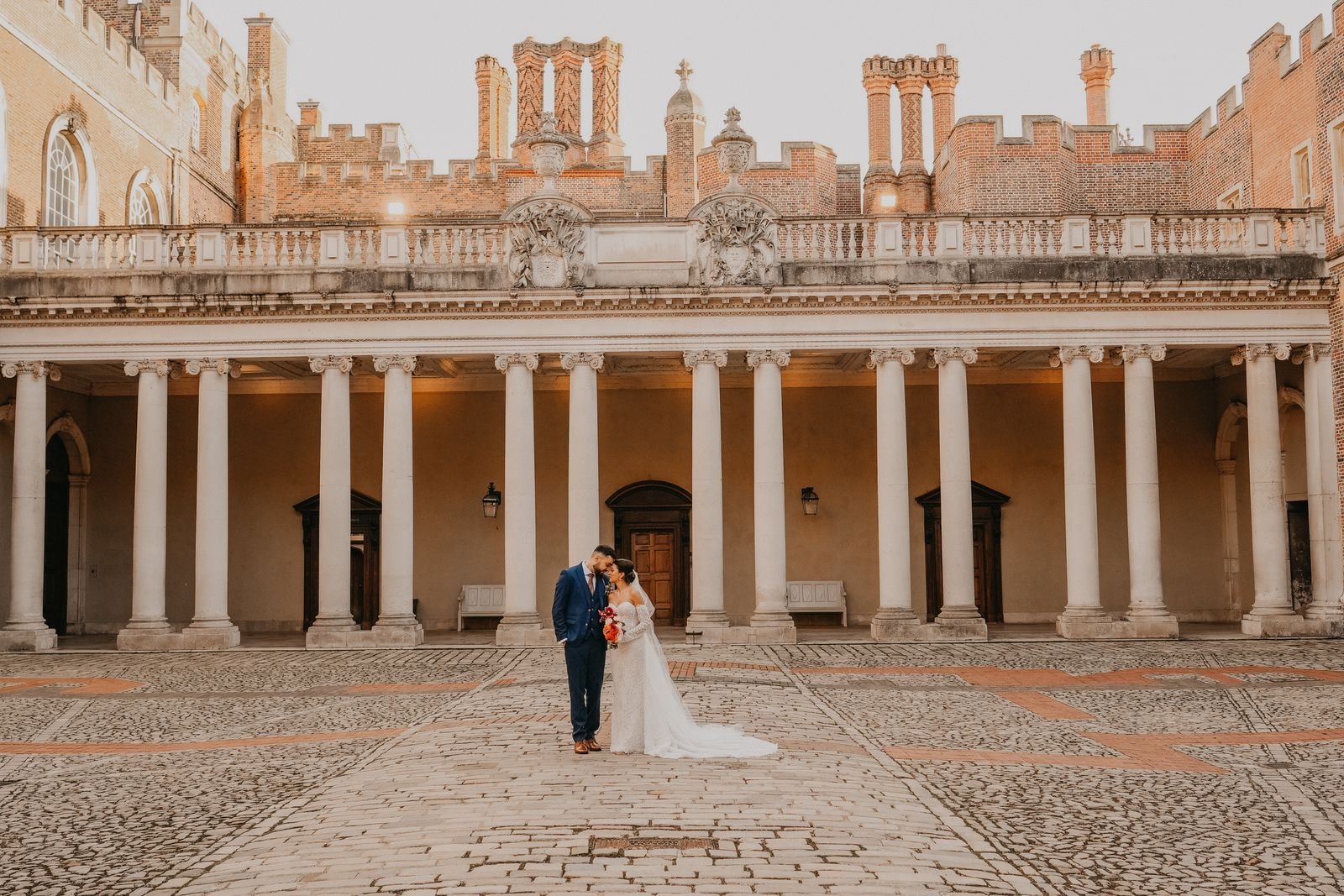 Asian Banqueting Halls in London: How to Choose the Right One