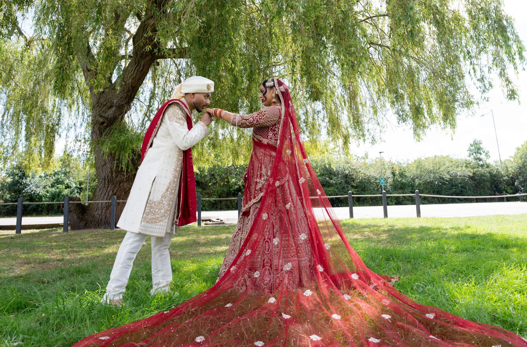 Anika & Khumar, Bengali at Grand Sapphire